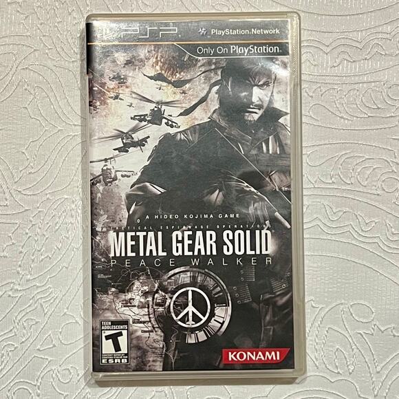 Metal Gear Solid Peace Walker for Sony PSP CiB - Picture 1 of 5